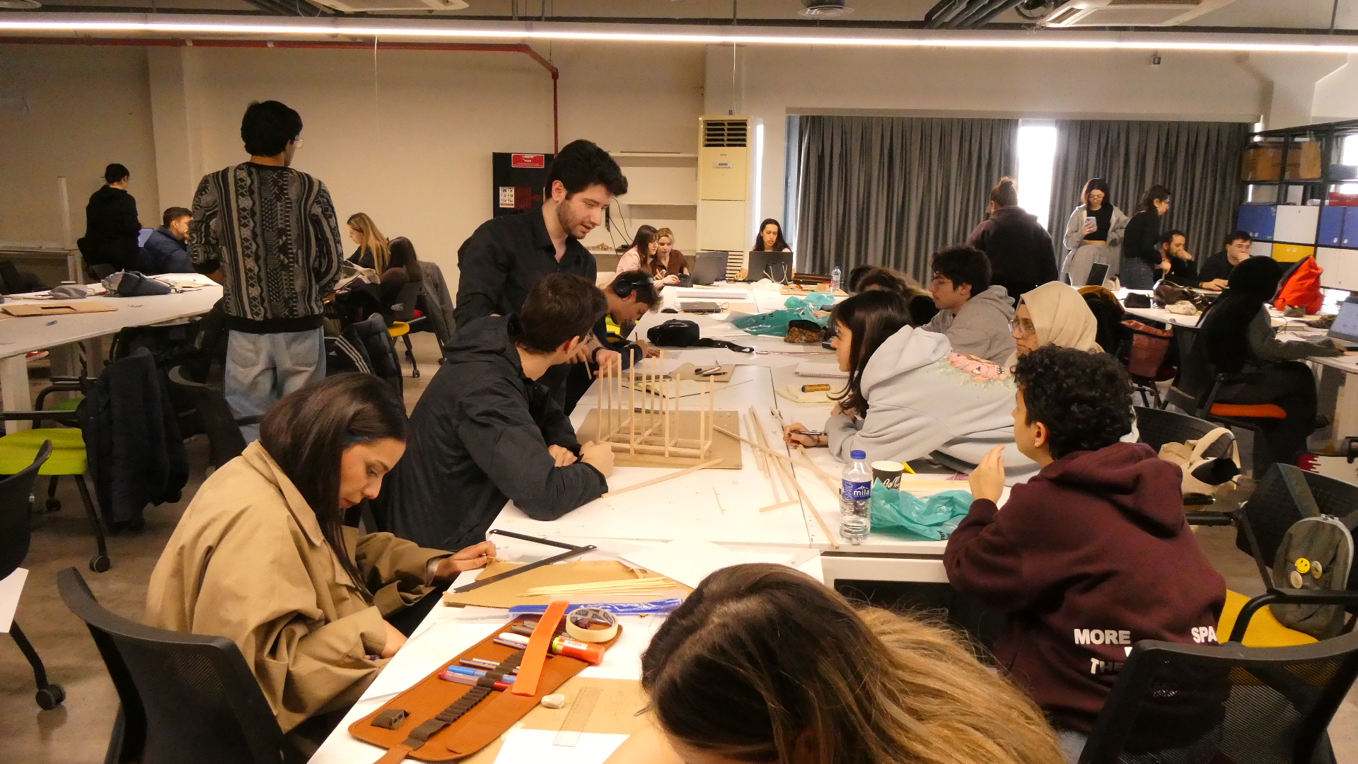 P1001277.JPG (1003 KB)